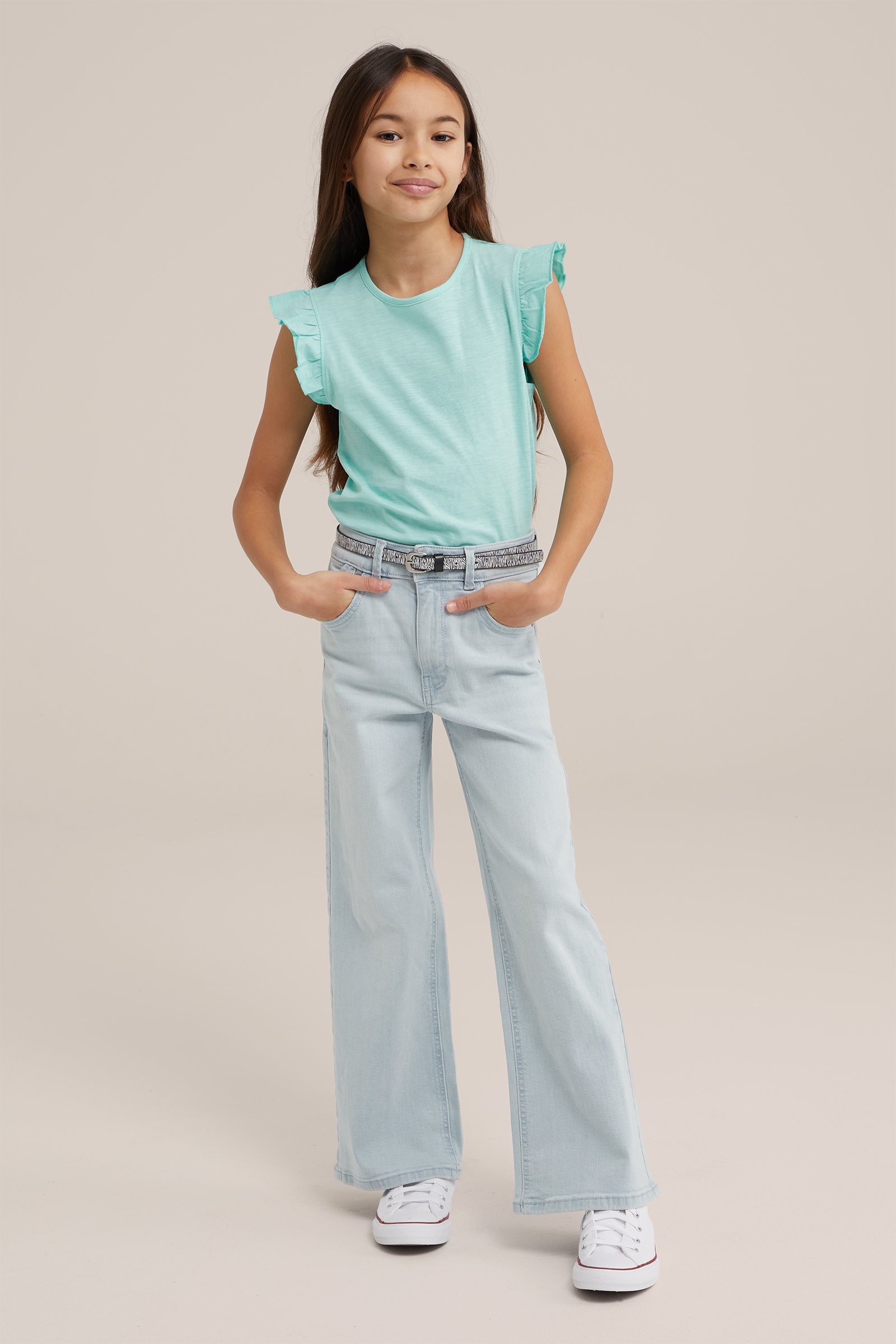 Meisjes T-shirt met ruches WE Fashion Pastelblauw