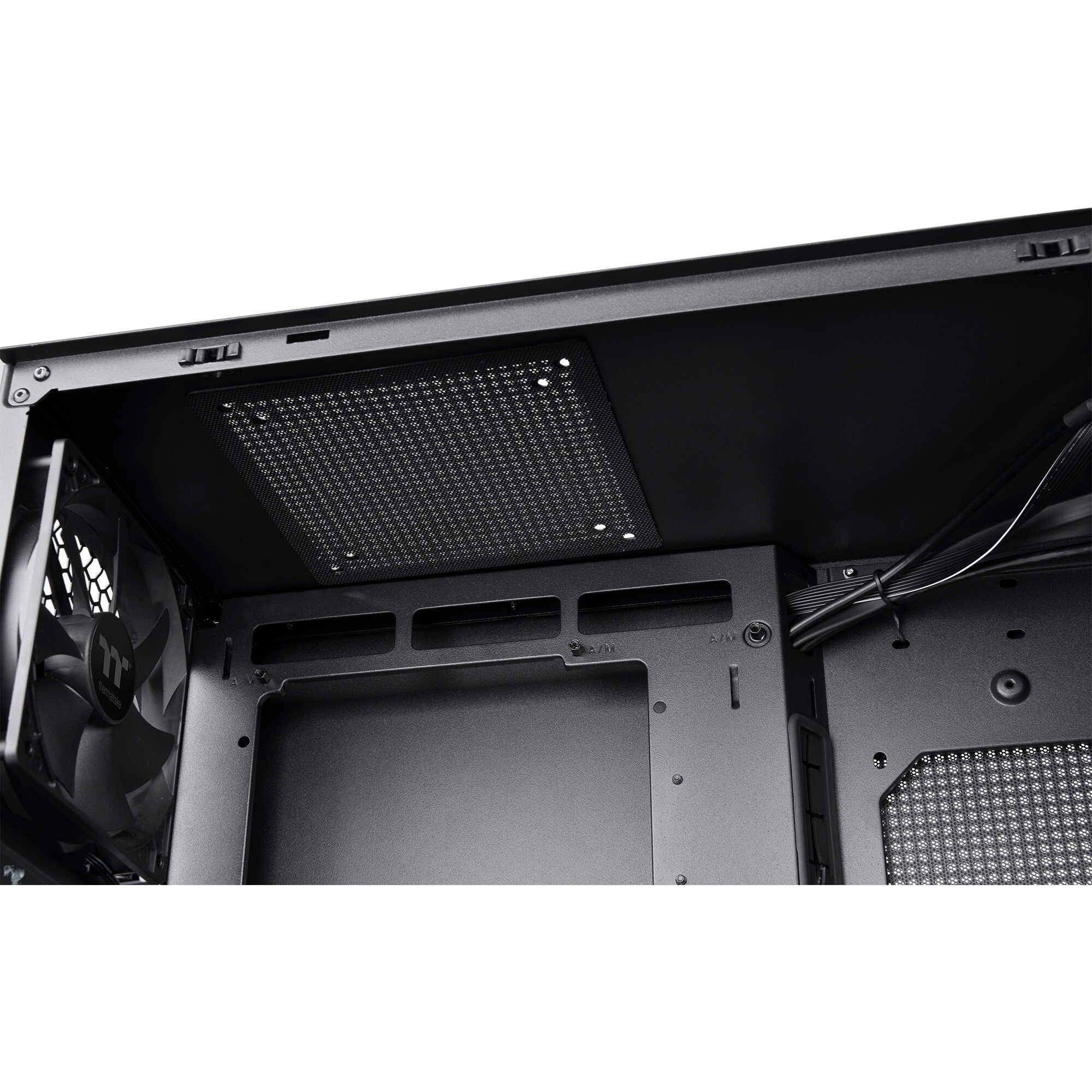 Thermaltake Tower-Gehäuse Divider 300 TG Air