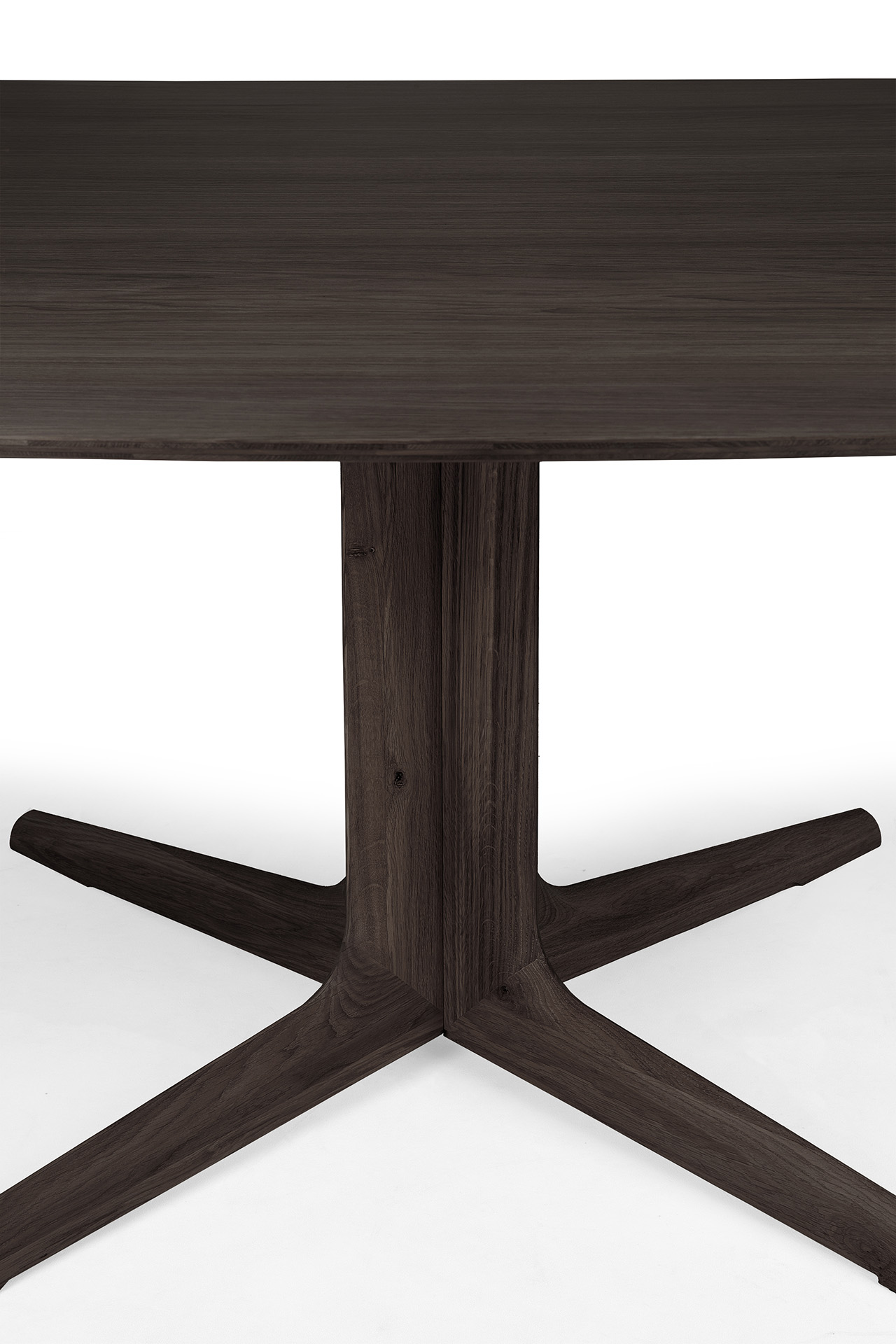 Corto eettafel 150 - bruin