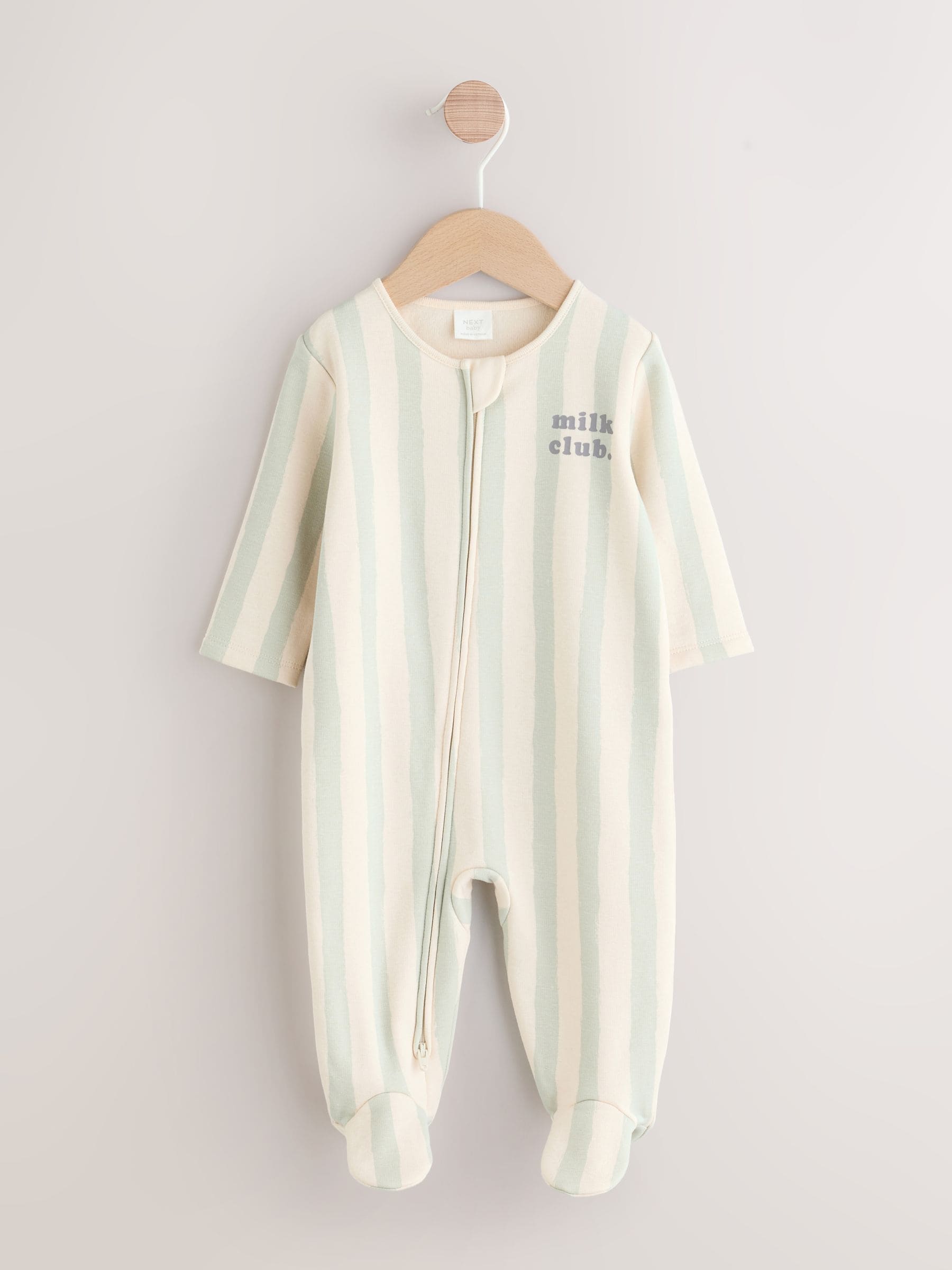 Sage Green Milk Club - Babypyjama met fleecevoering