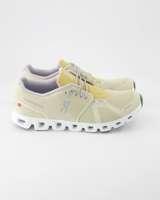 ON Running Cloud 5 Sneaker in Grün
