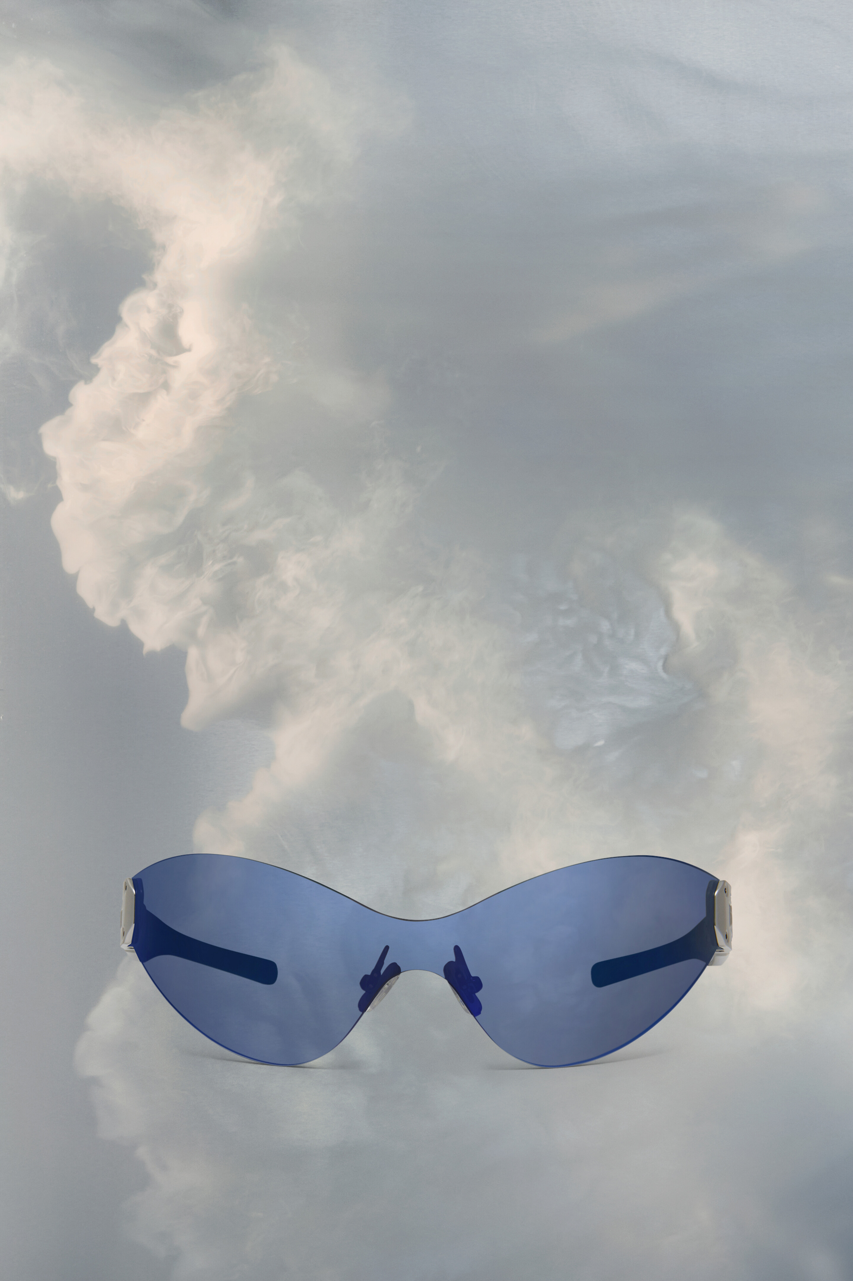 Lunettes MM X Gentle Monster MM103 Bleu givré