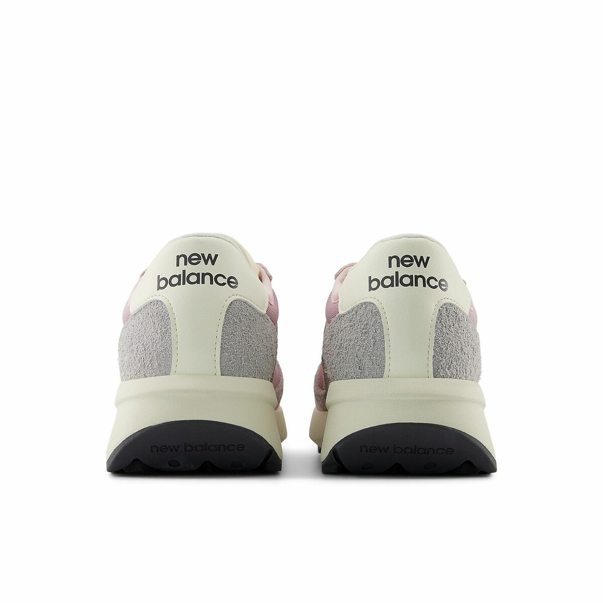 Tênis NEW BALANCE U370