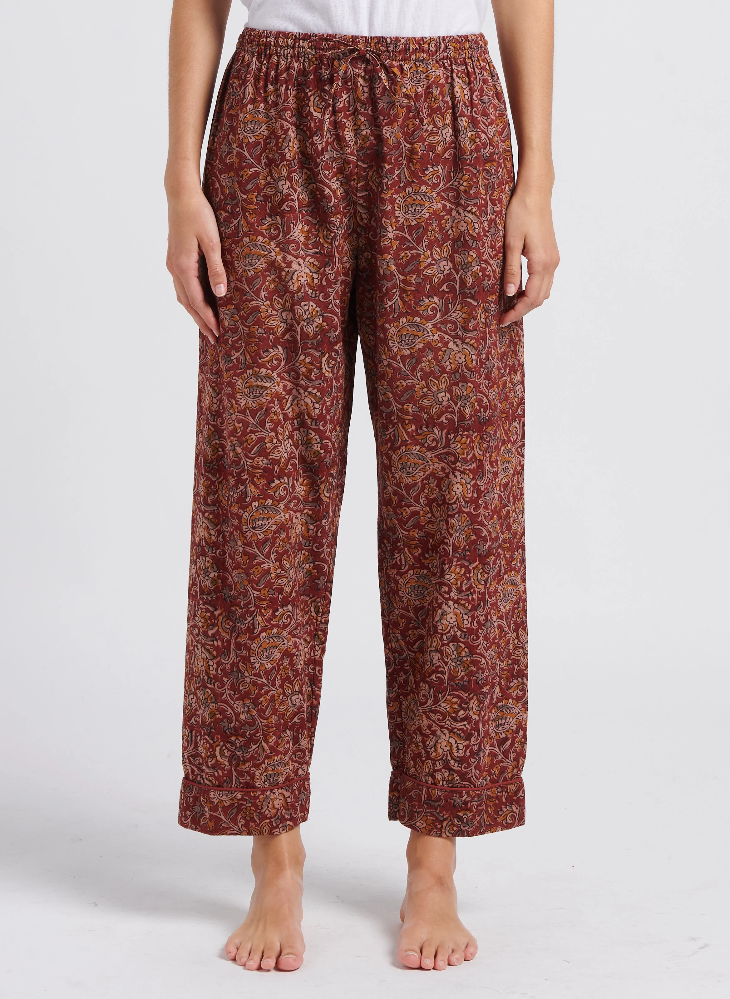 HOMEWEAR PYJAMA - Ensemble pyjama à motif floral en coton | Marron
