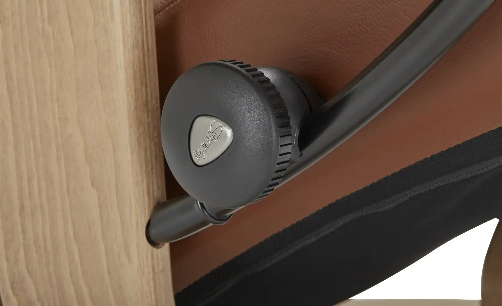 Stressless Relaxsessel mit Hocker aus Echtleder Garda M
