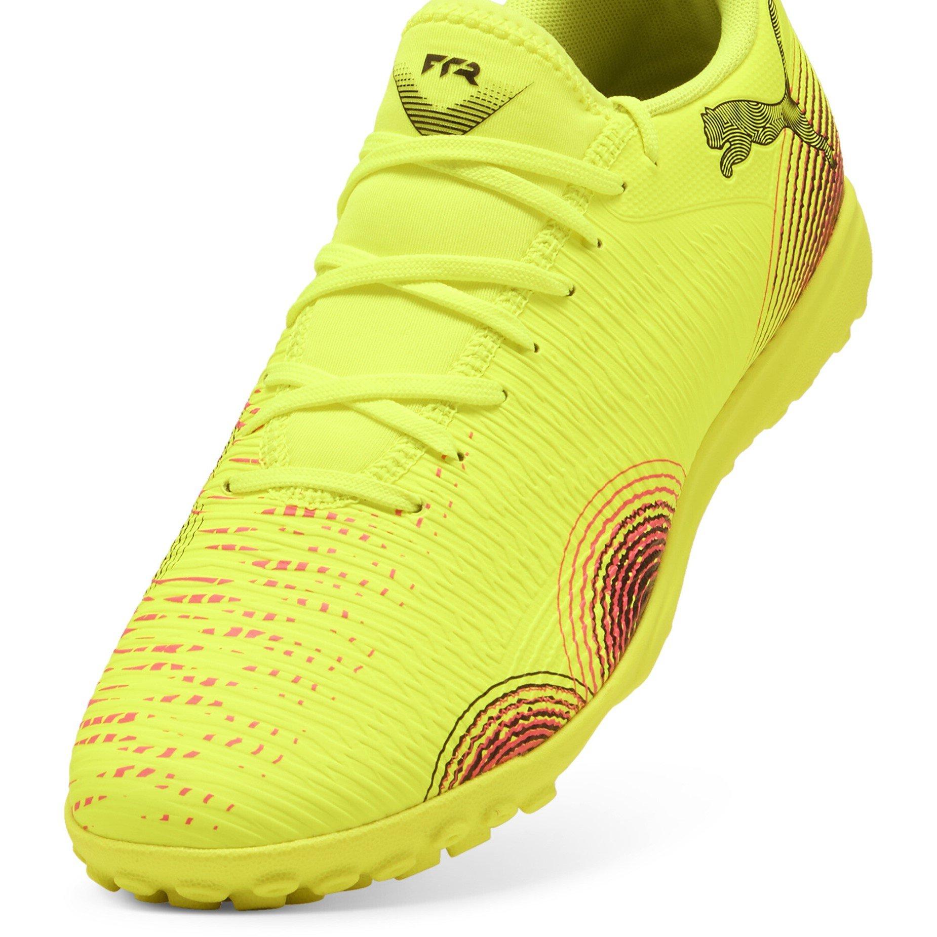 Puma Future 8 Play Astro Turf Football Boots
