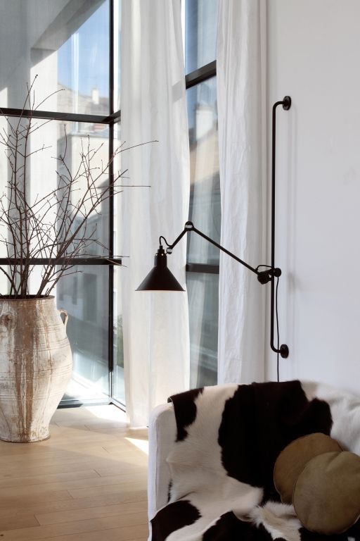DCW éditions Lampe Gras N214 wandlamp zwart