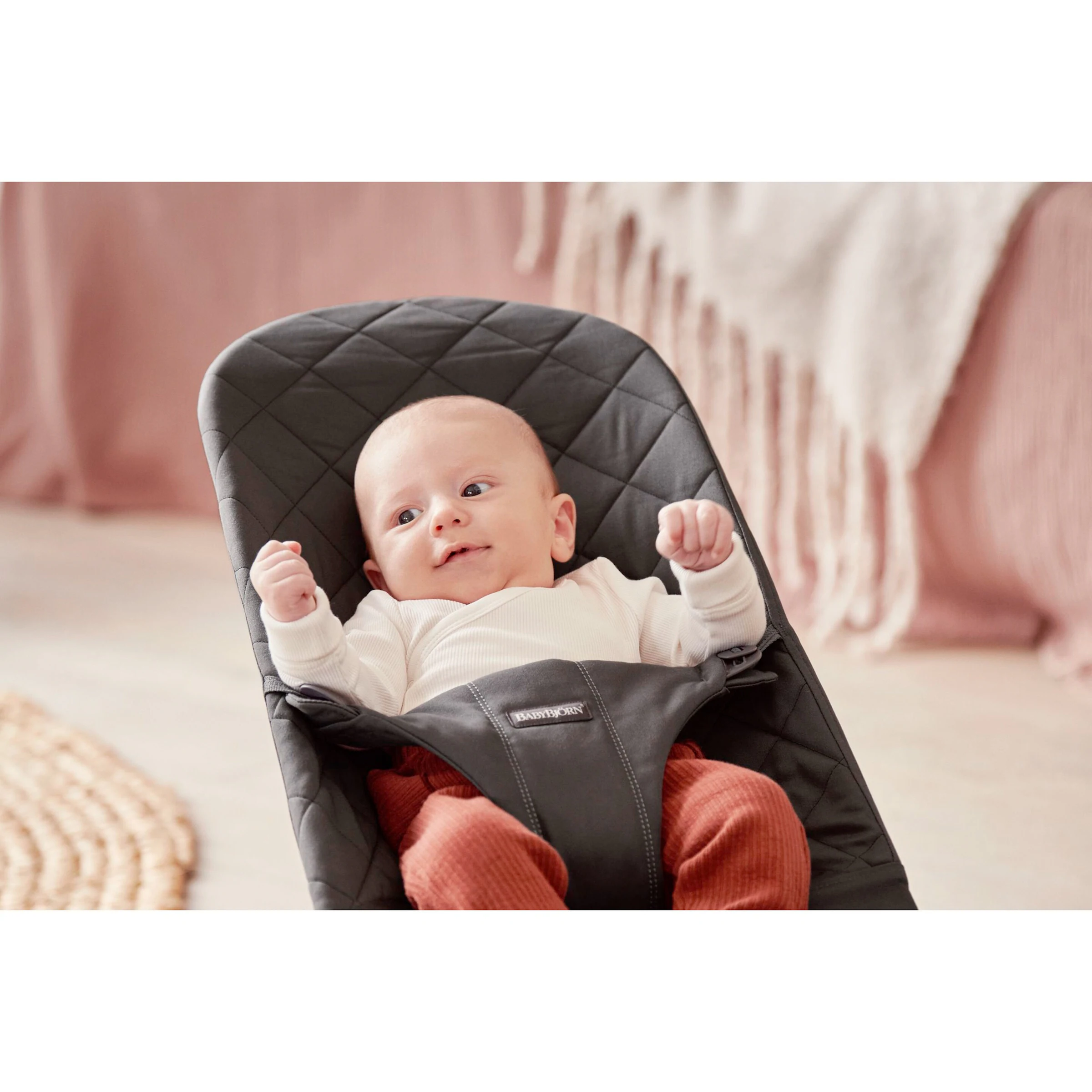 BabyBjörn Babywippe Bliss gewebt schwarz