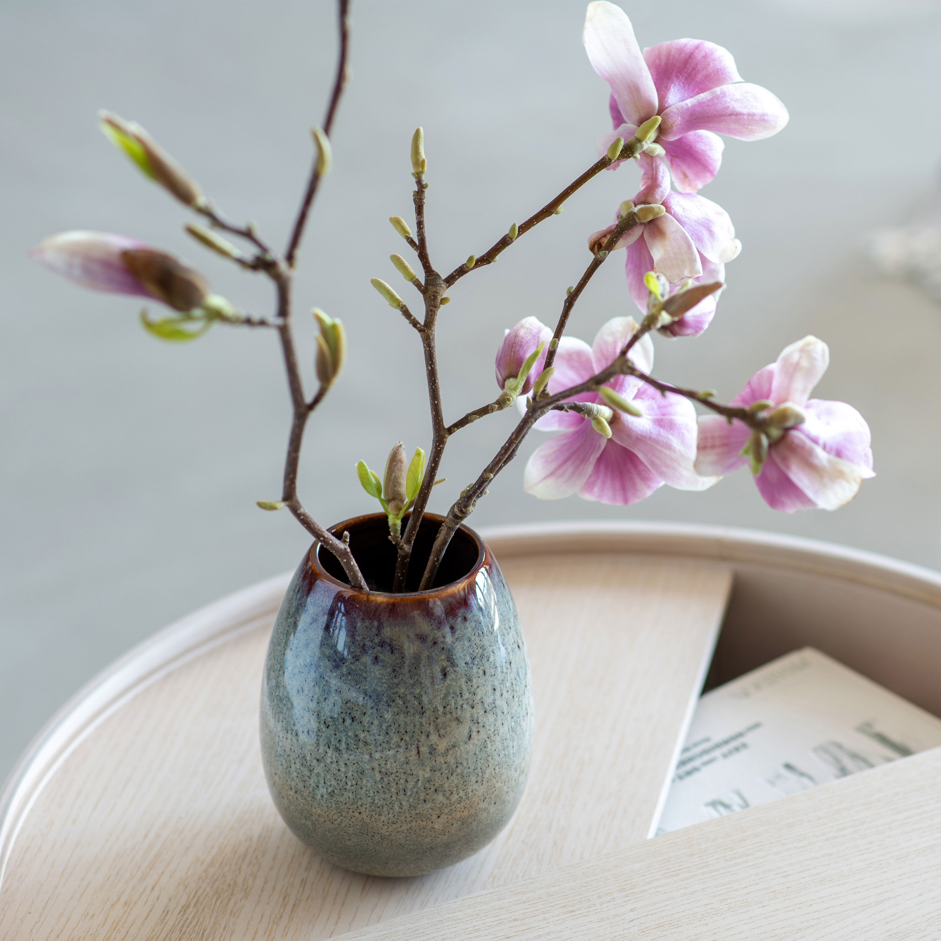 Lave Vase Beige, 5.7'' x 6.9'', earthenware