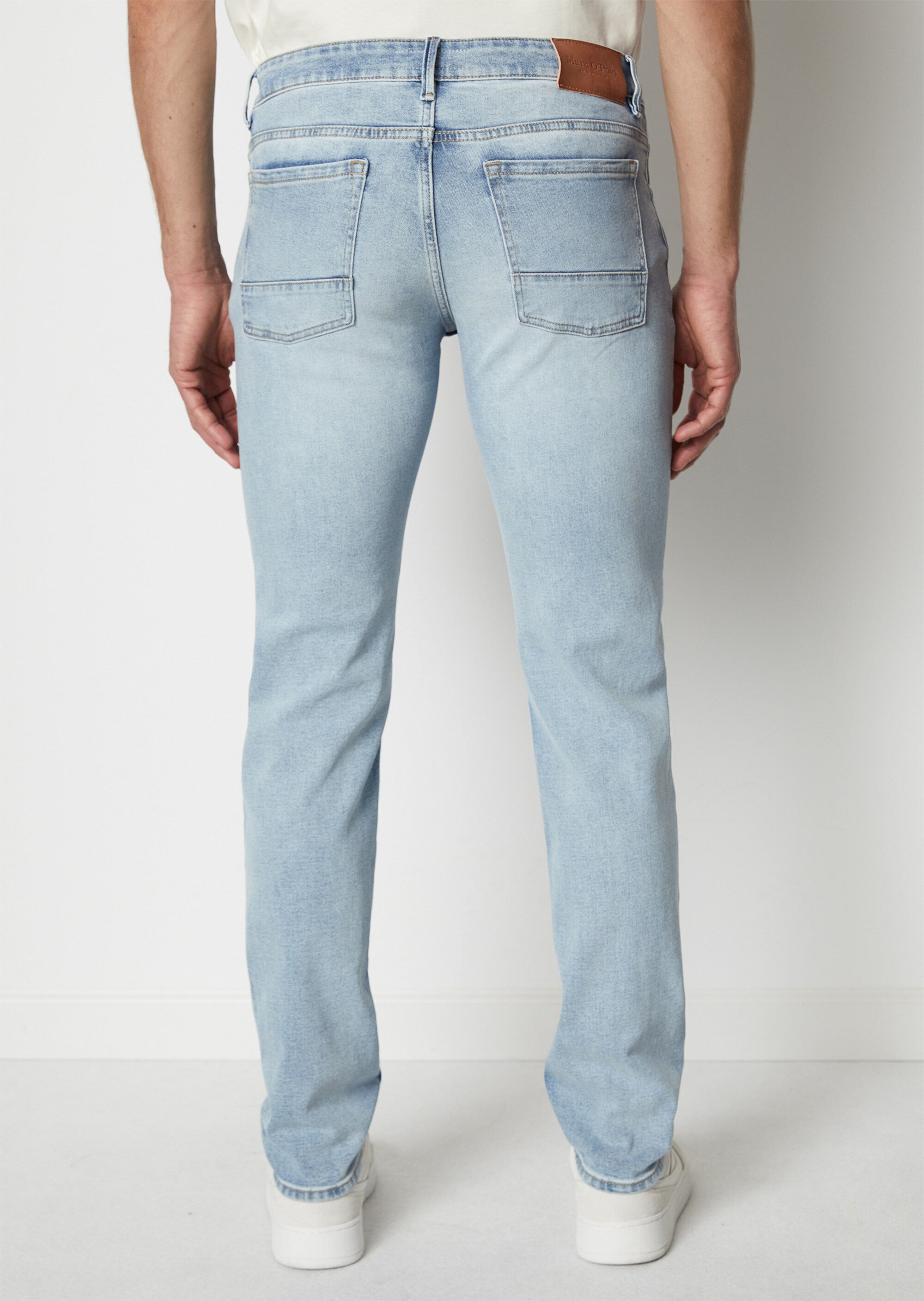 Jeans Modell SJÖBO shaped aus Bio-Baumwolle-Mix