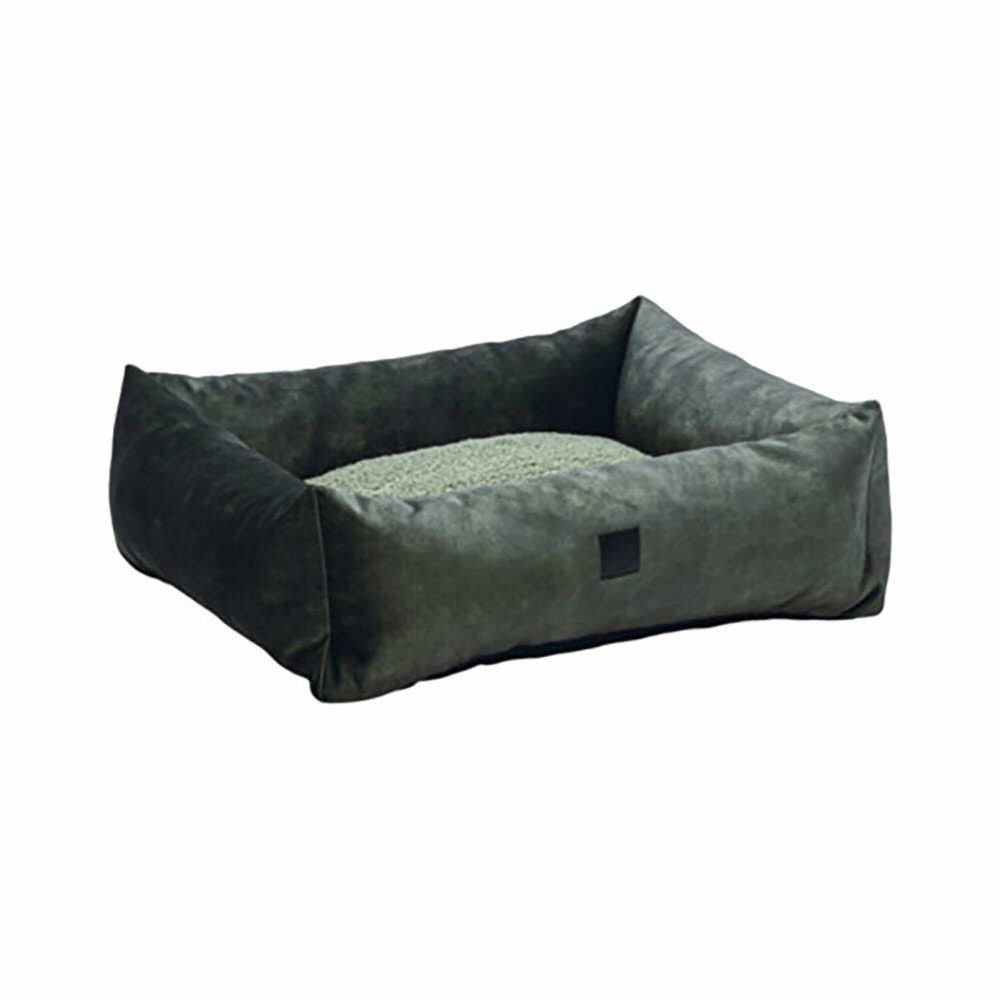 Designed by Lotte Ligbed YndisGroen 65 x 60 x 20 cm
