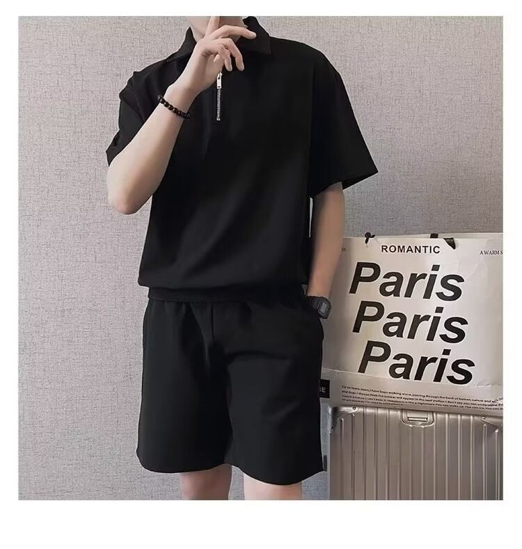 Dubbel Wit - Set: T-shirt met korte mouwen en kraag, effen + shorts met gemiddelde taille