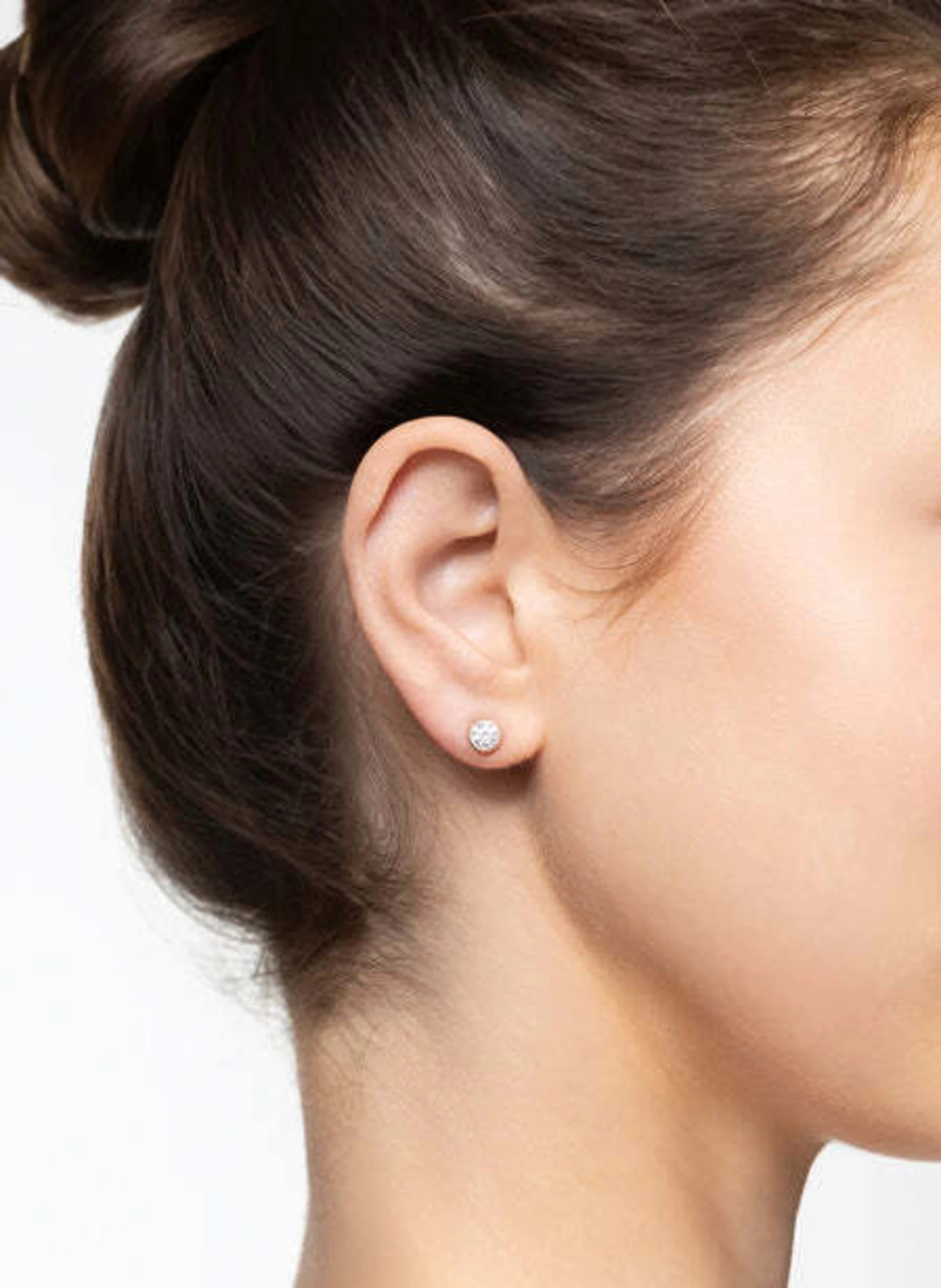 VEYNOU Ohrstecker KATE aus 14 Karat Weißgold und 0,60ct. lab-grown Diamanten