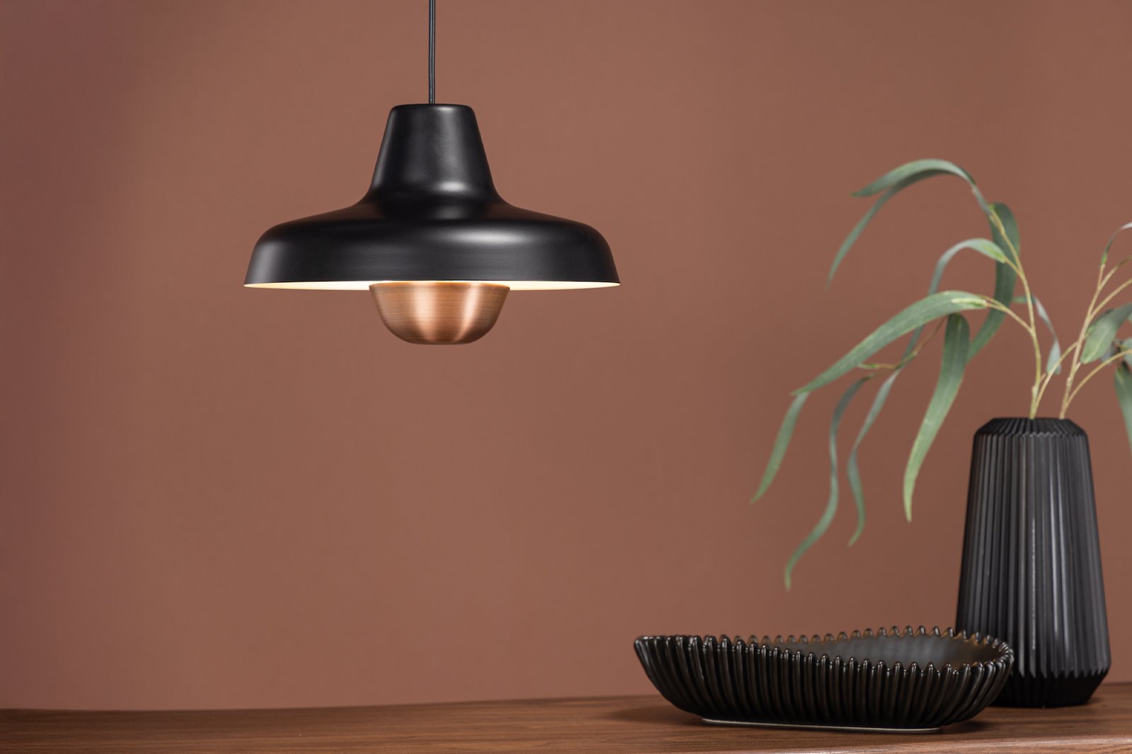 Høgbyn taklampe Matt sort