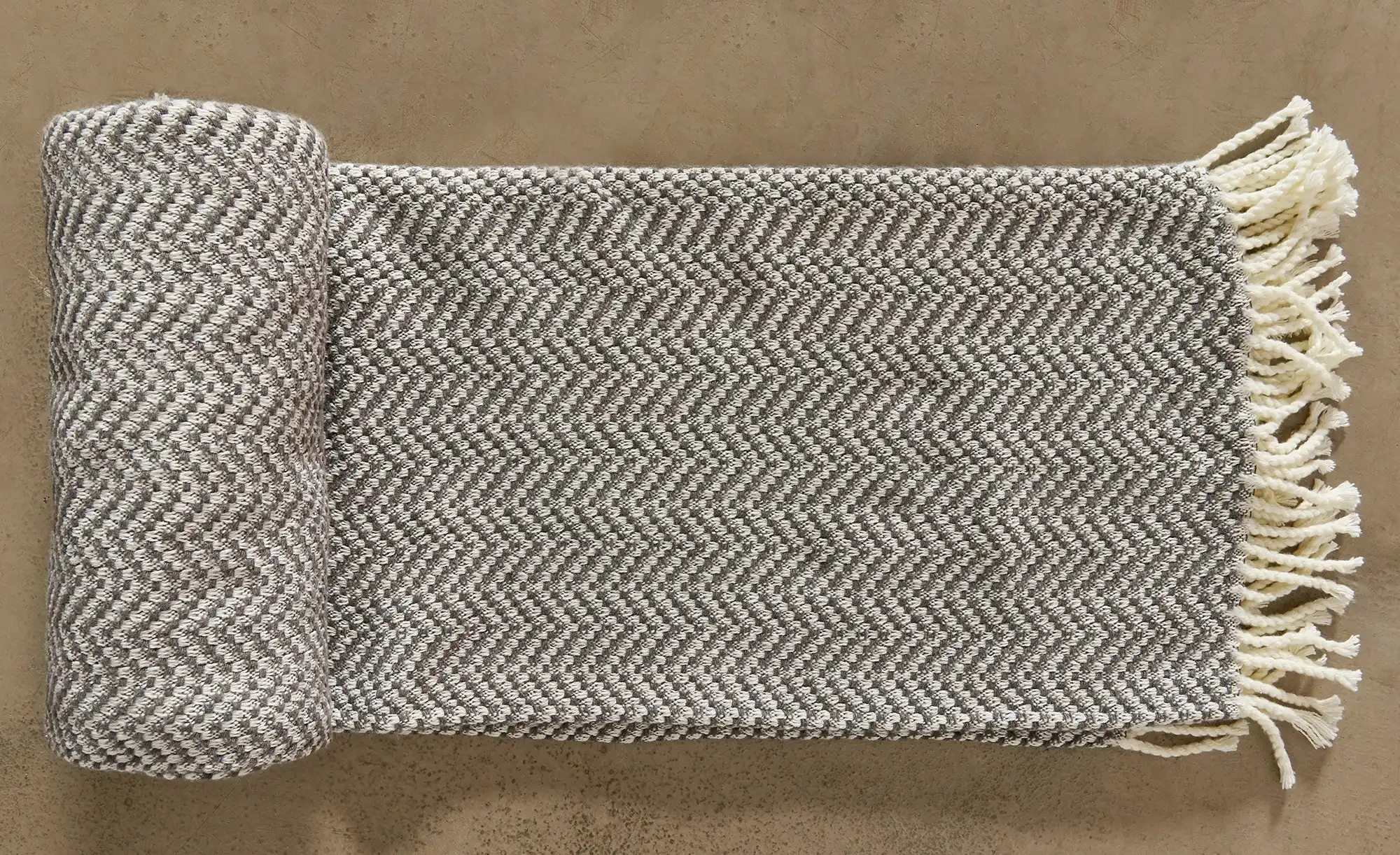 como Jacquard Plaid Zick Zack