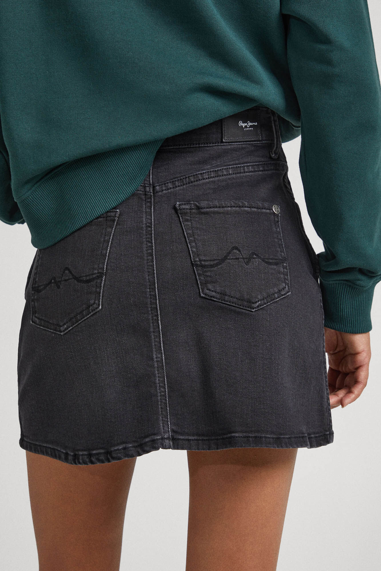 saia jeans de corte regular