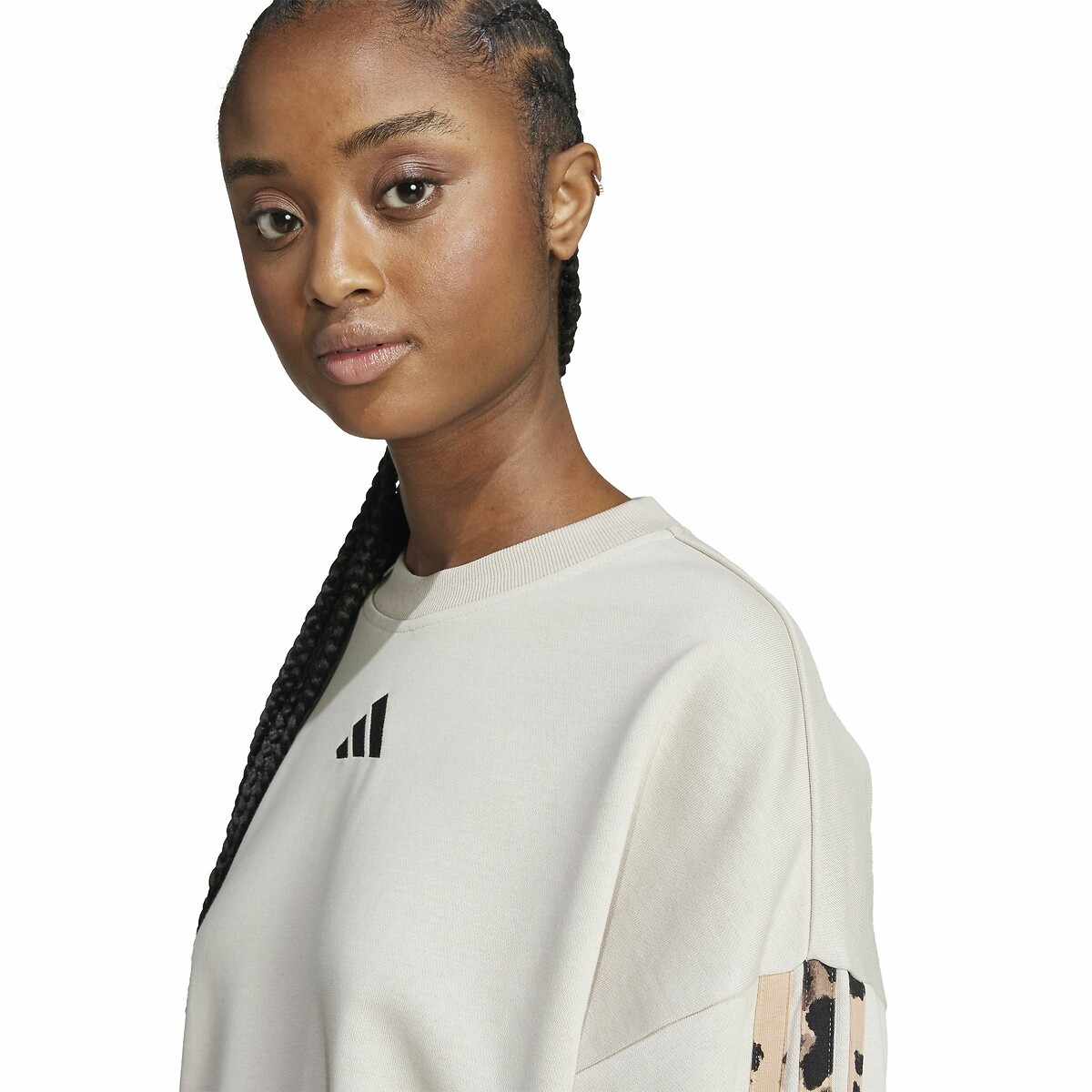 ADIDAS ROUPAS ESPORTIVAS<br>Moletom com estampa de leopardo