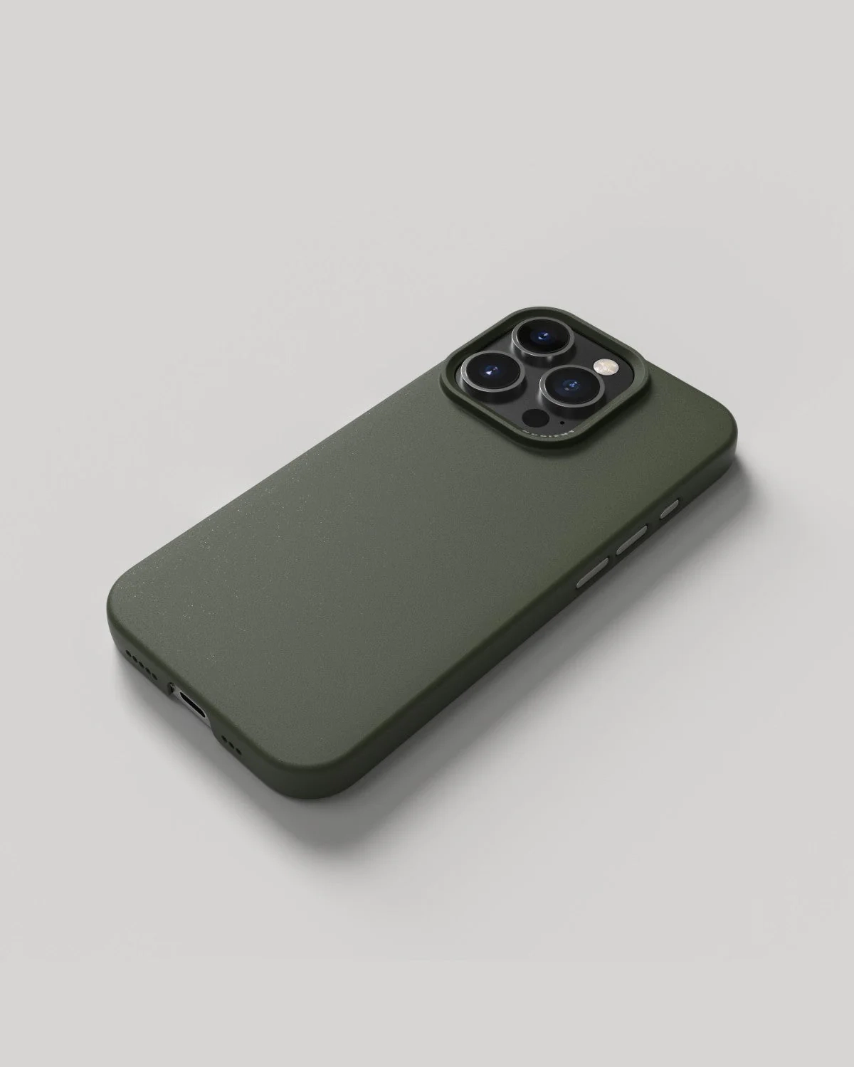 iPhone 16 Pro MagSafe Schutzhülle Thin Case aus Recycelten Materialien (00-000-0105-0002) - Pine Green