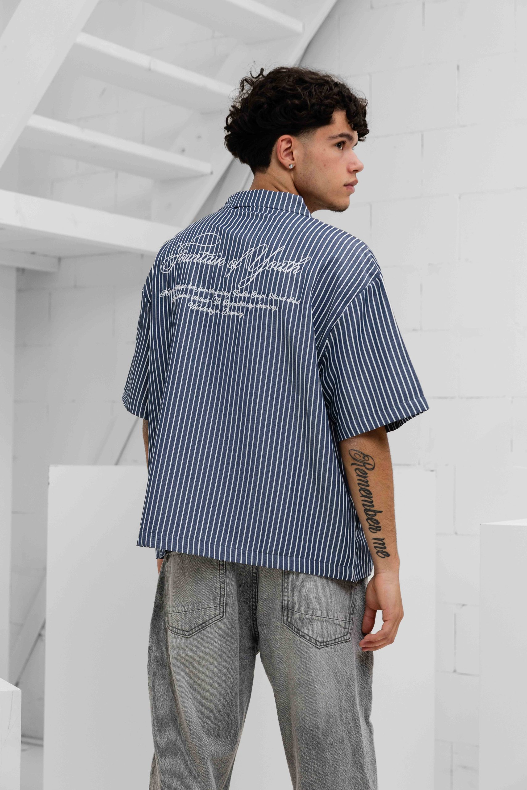 Equalité Sky Boxy Shirt Heren Donkerblauw
