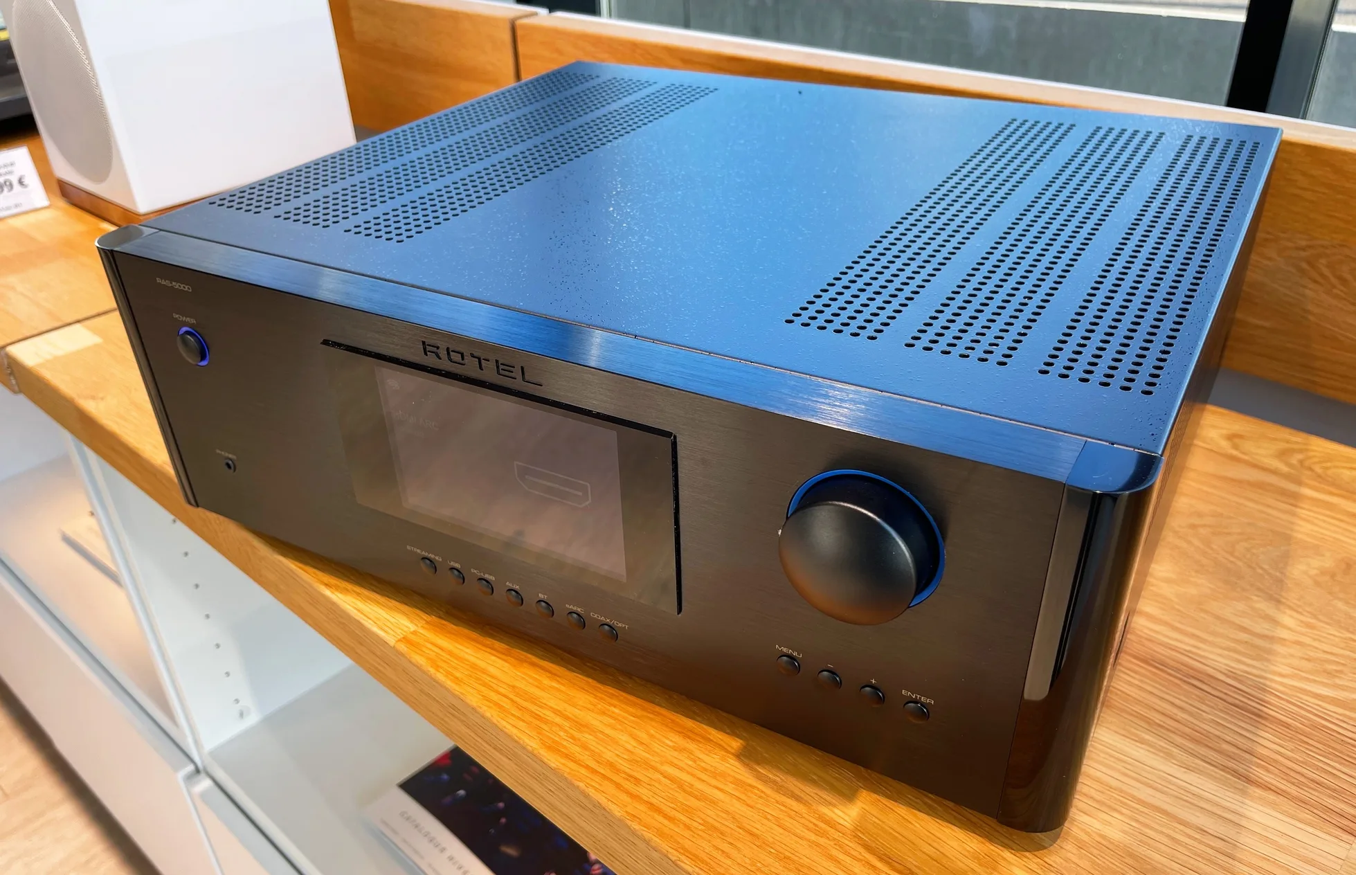 Rotel RAS-5000 Noir Amplis hi-fi stéréo