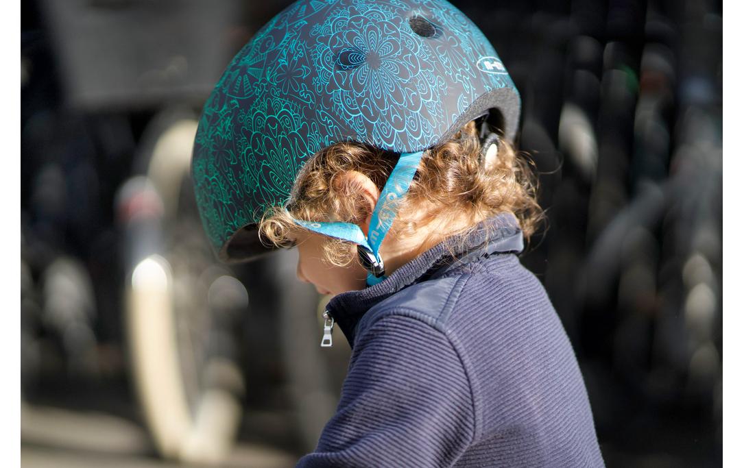 Helm Mandala Blau, MScooter und Fahrradhelm für Kinder