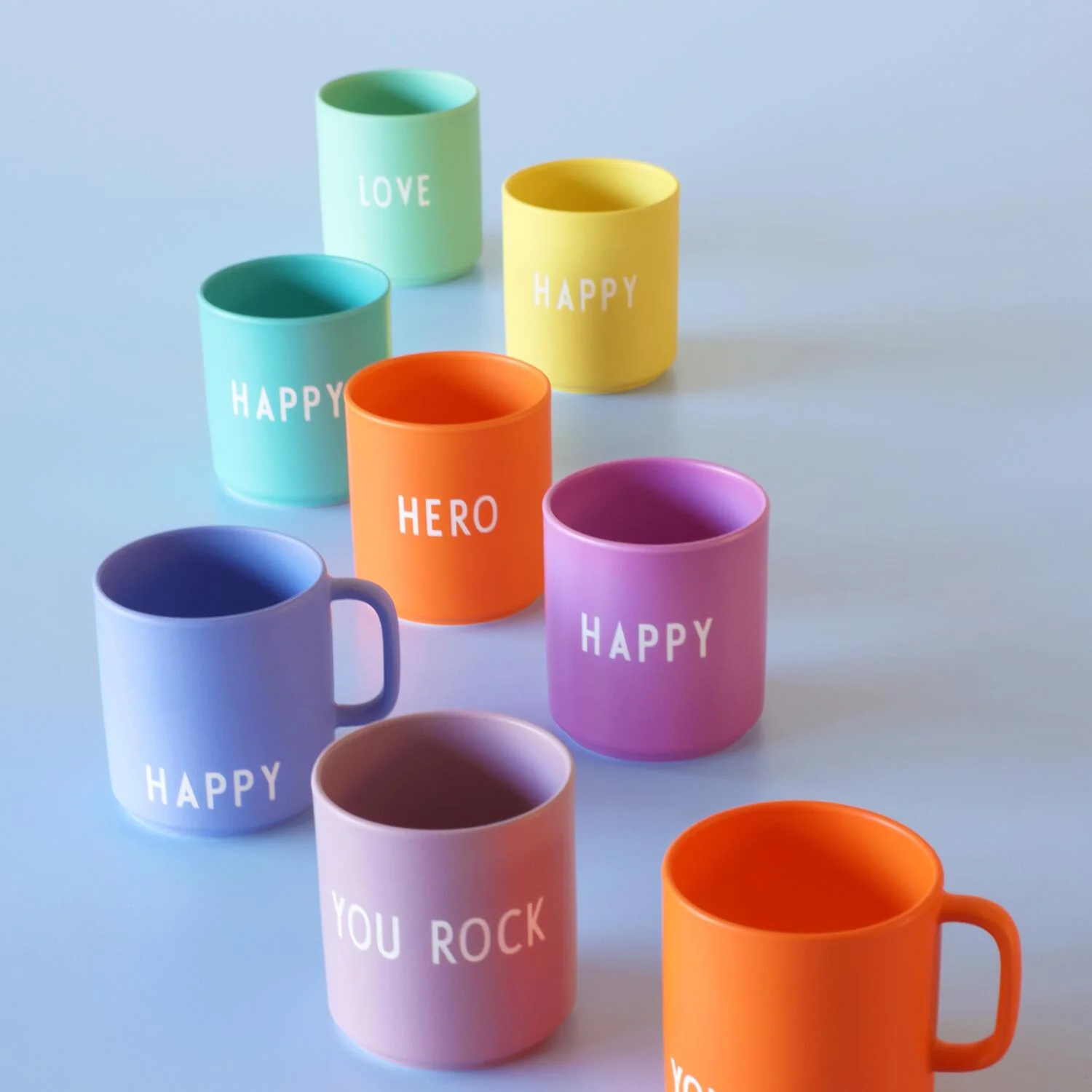 Design Letters  Favourite kop, Happy - Pale Iris