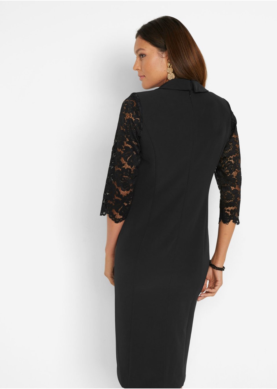 Robe blazer avec manches en dentelle