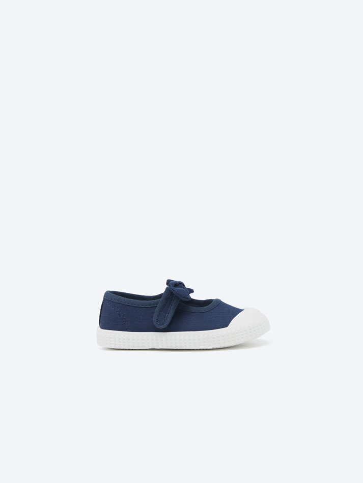 Sapato de bico fino com laço - Azul Marinho