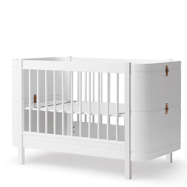 Køb Oliver Furniture Wood Mini+ Tremmeseng inkl. Junior Kit Hvid