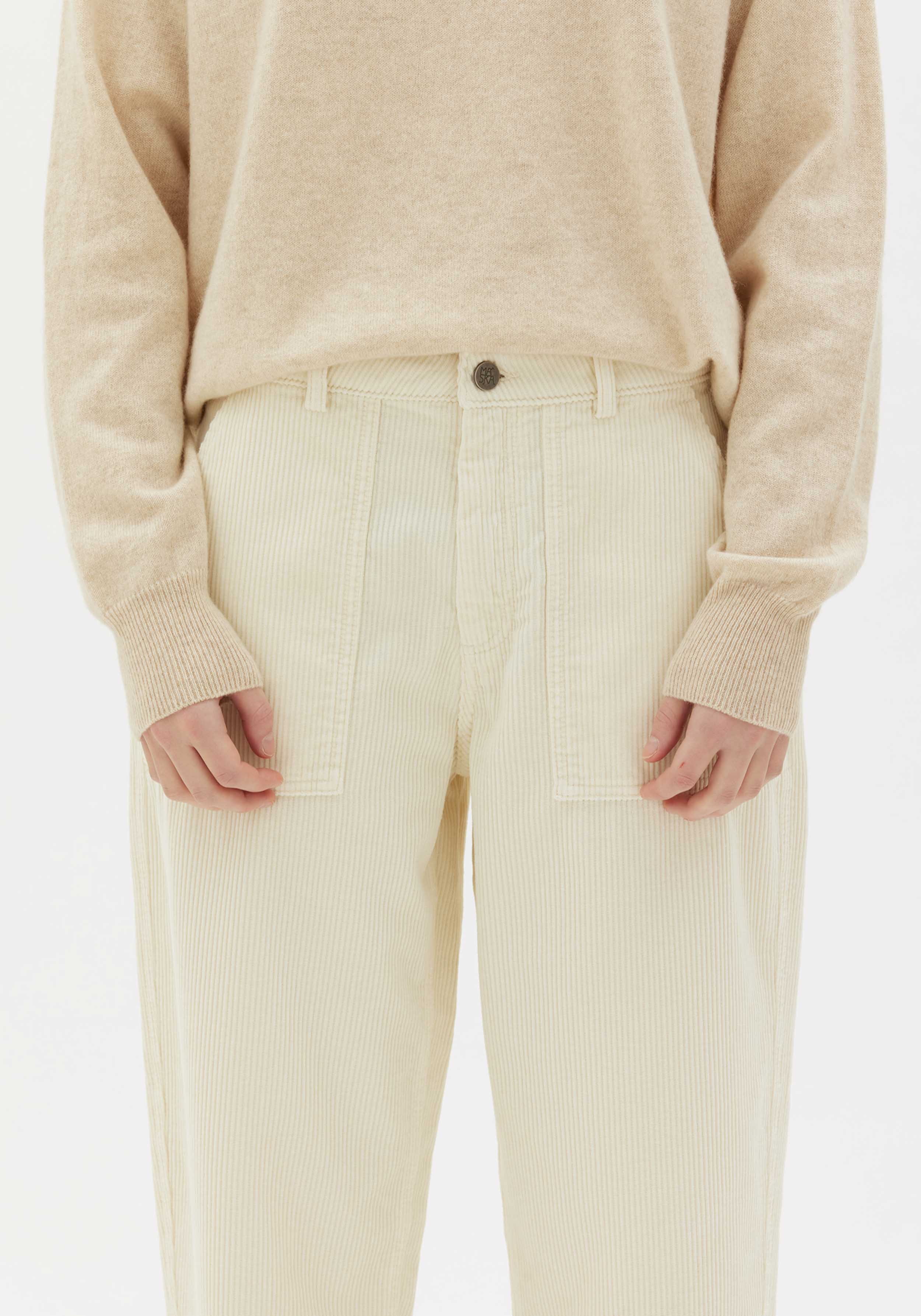Maska Cord-Hose Ruth White