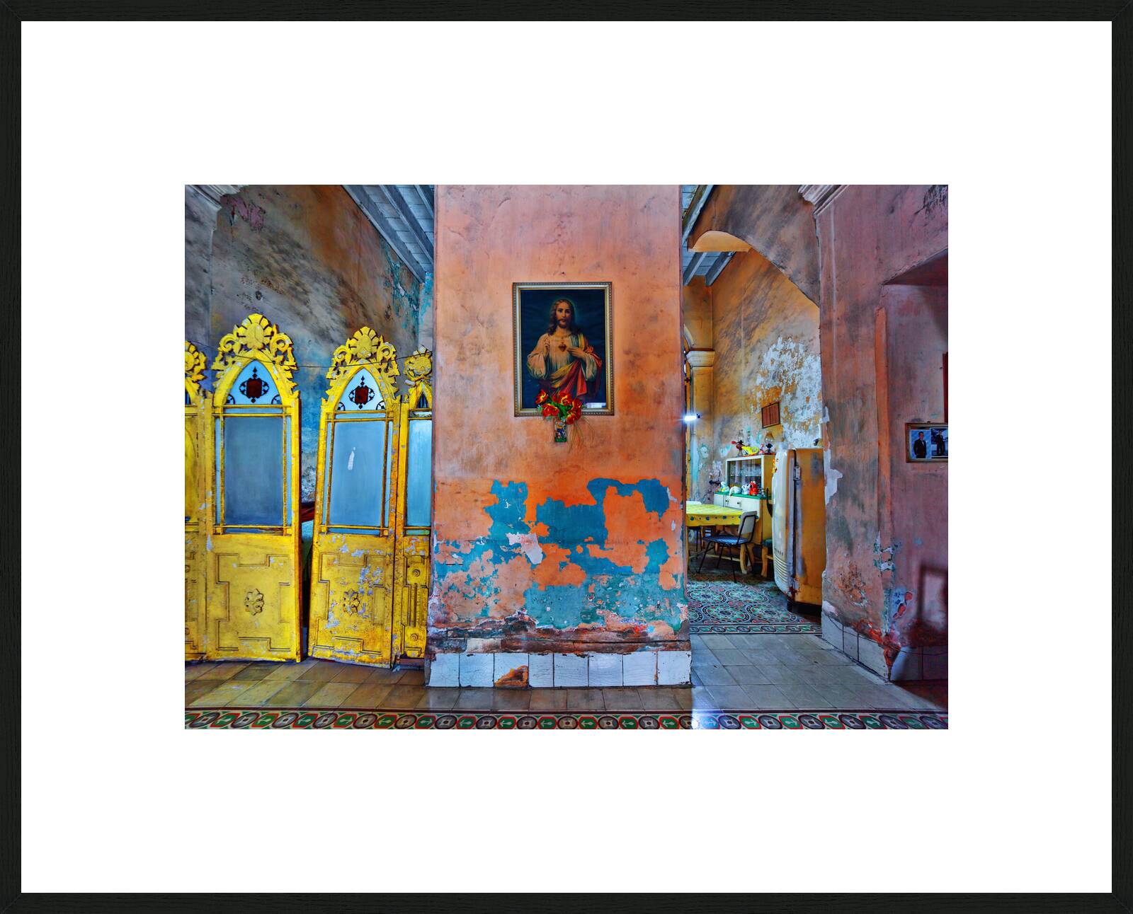 House of Maria by Werner Pawlok - Limited Edition. Edition of: 150. Signed.