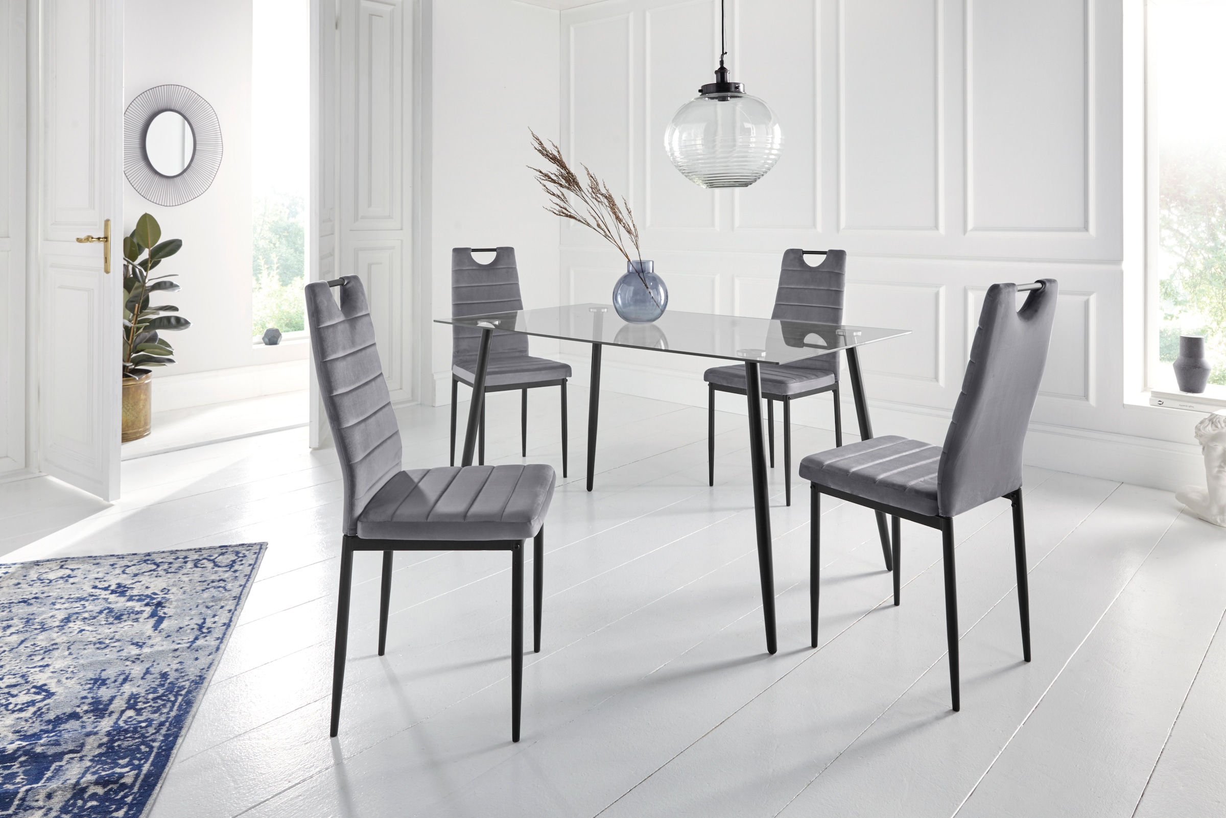 INOSIGN Essgruppe Set, 5 Stk. tlg. Glastisch, Breite 140 cm und 4 Esszimmerstühlen, Bezug aus Samtstoff