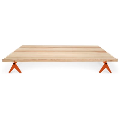 Bett Simplon - 140 cm, RAL 2001 Rotorange