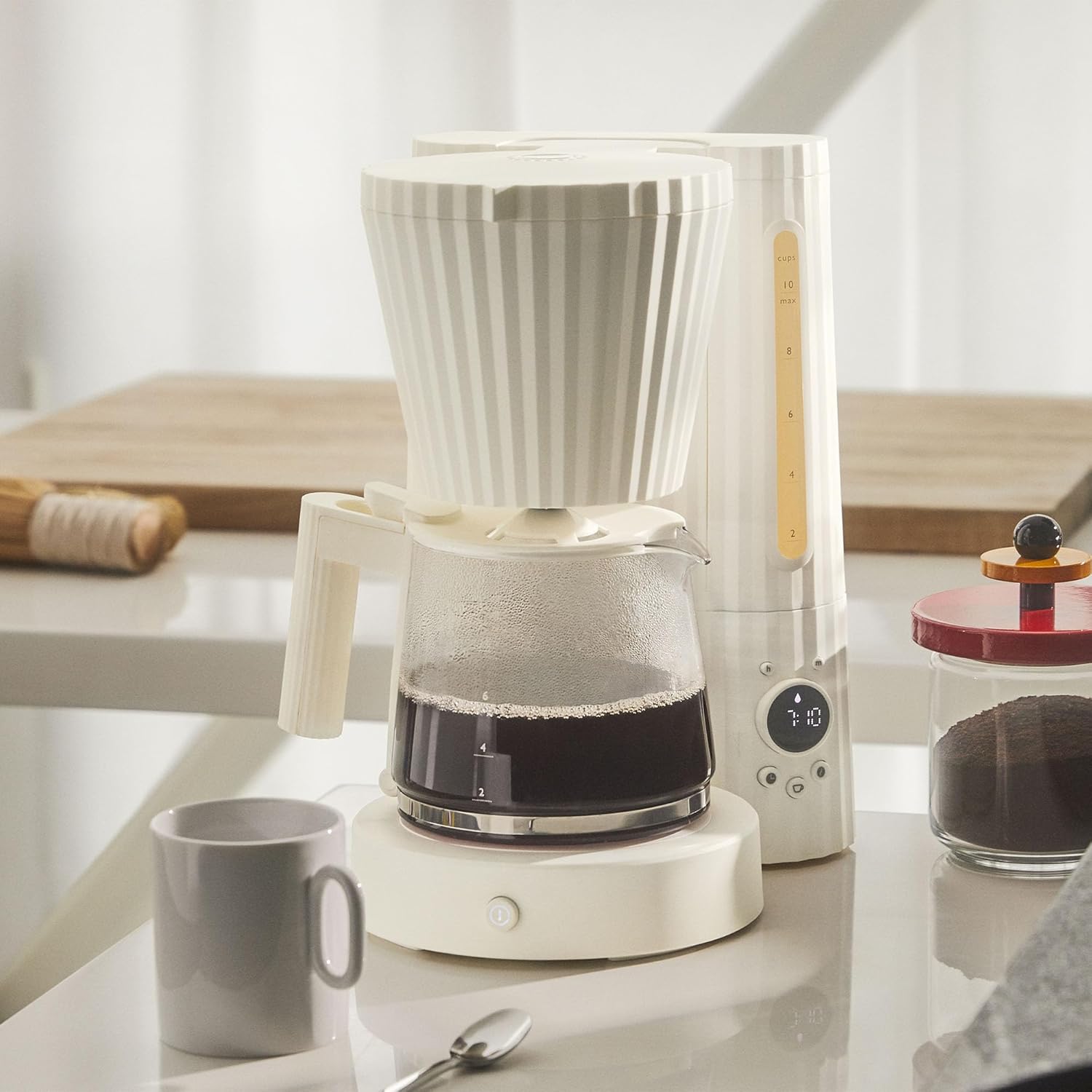Alessi Plissé MDL14 G - Design Filterkaffeemaschine, Automatische Startfunktion, aus Thermoplastischem Harz, Europäischer Stecker 1100 W, 150 cl, Grau