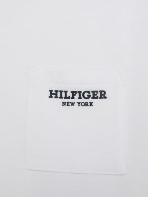 Camiseta Essencial com Bolso Aplicado