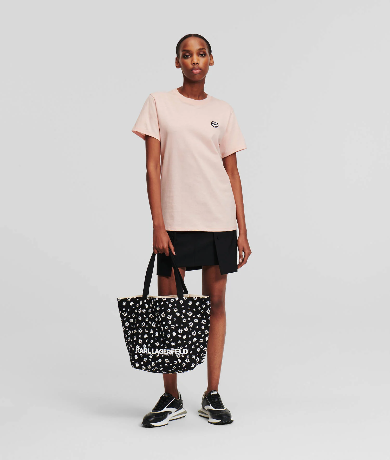 T-SHIRT AVEC ÉCUSSON K/IKONIK
