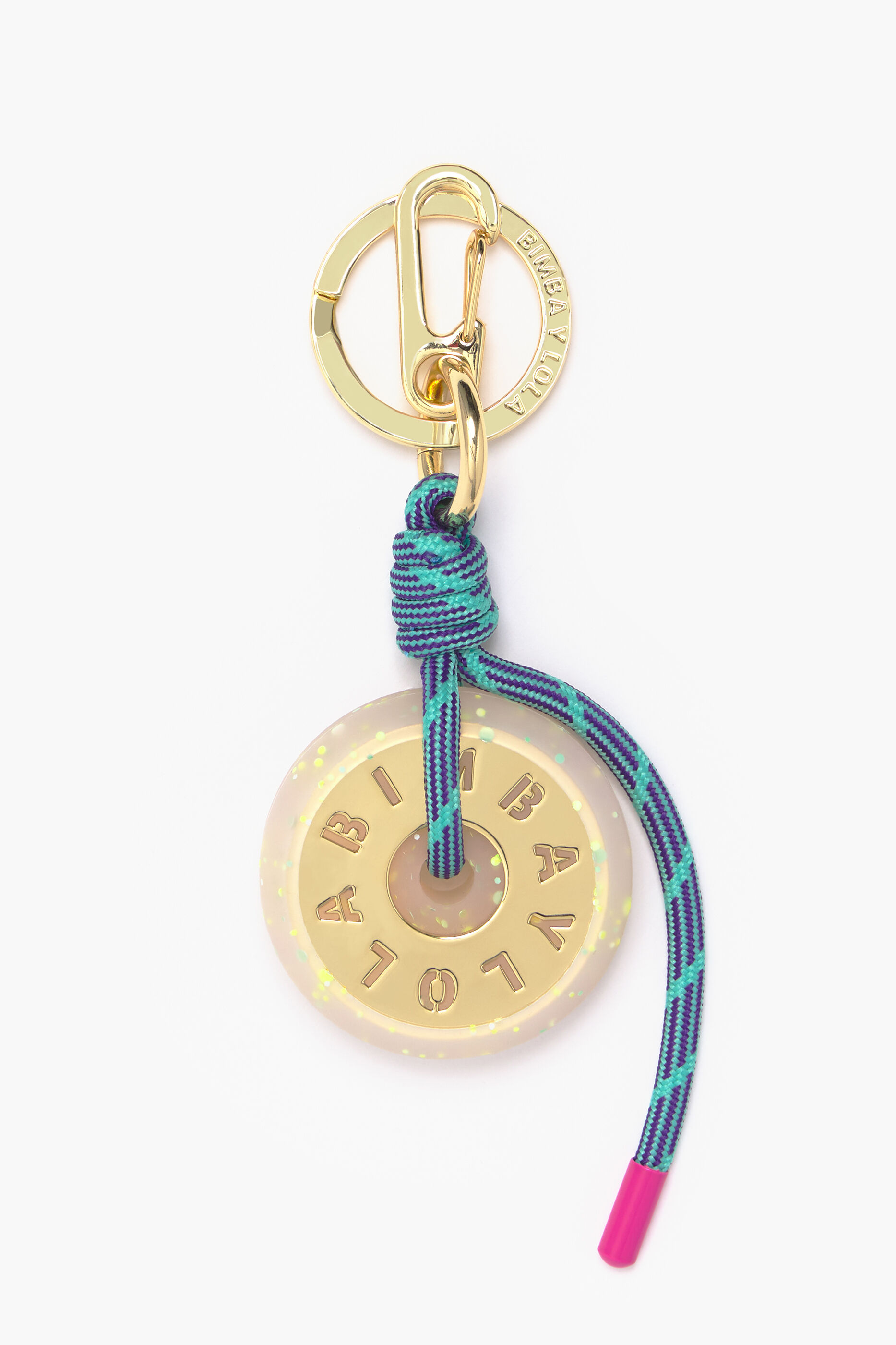 Chaveiro de silicone com logotipo dourado