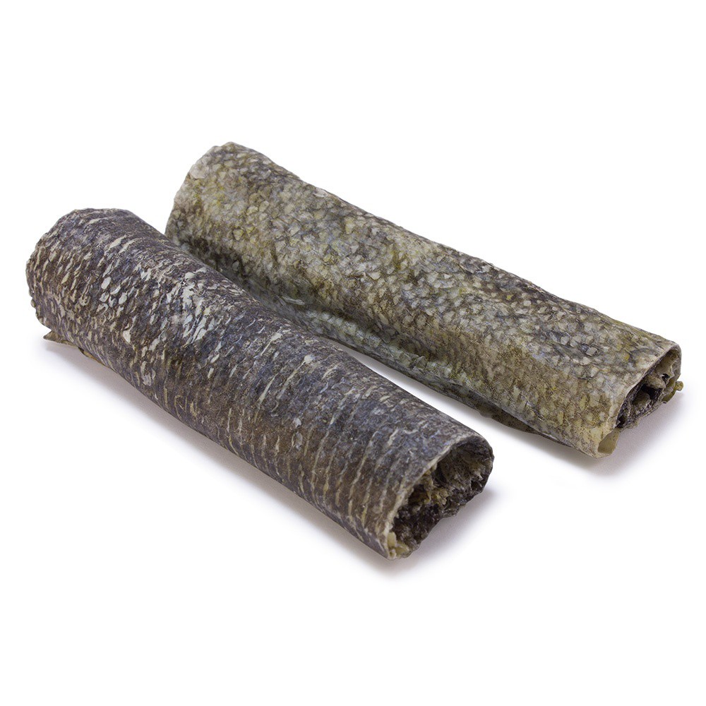 Rolinhos de pele de cachorro com sabor de bacalhau