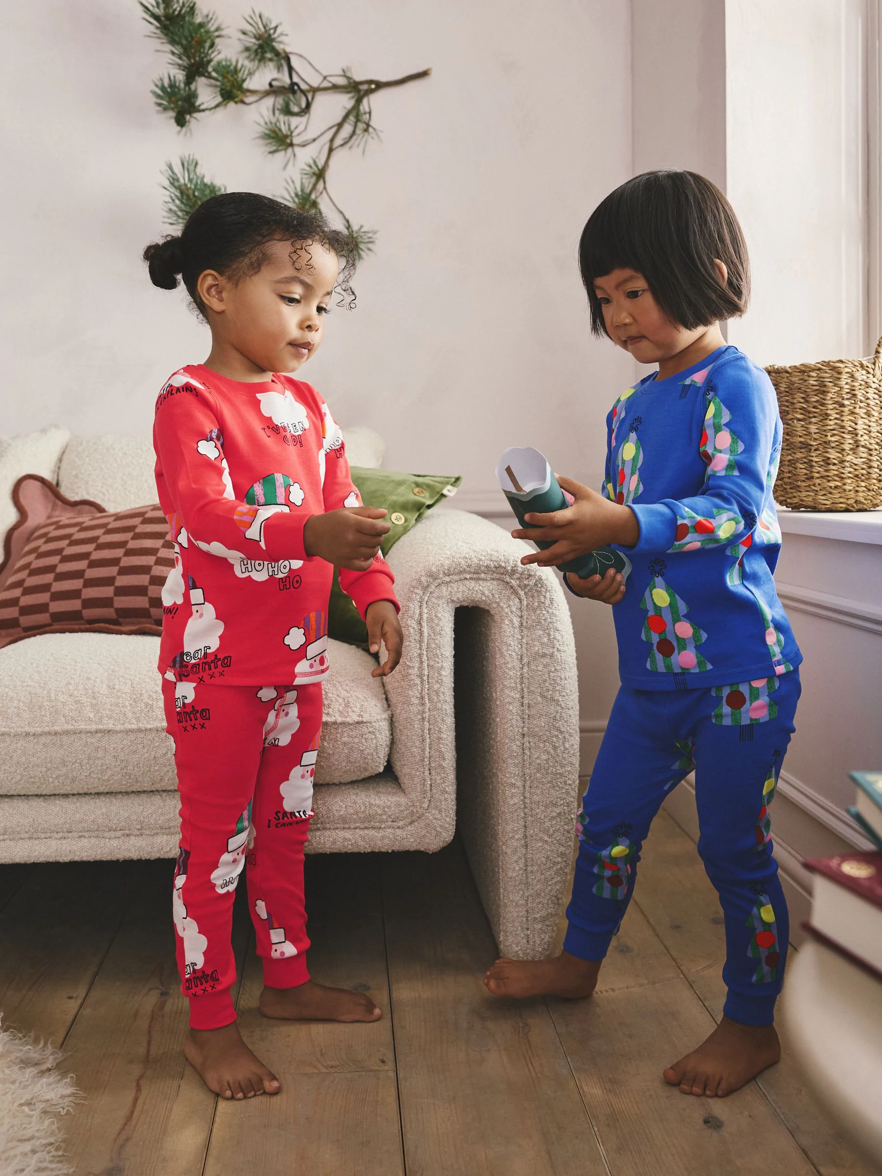 Rood/blauw kerstman - Set van 2 knusse Kerstmis Pyjama's (9mnd-12jr)