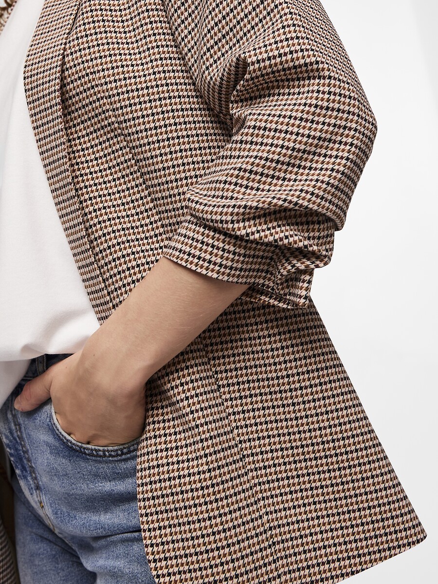 PEÇAS<br>Blazer estampado