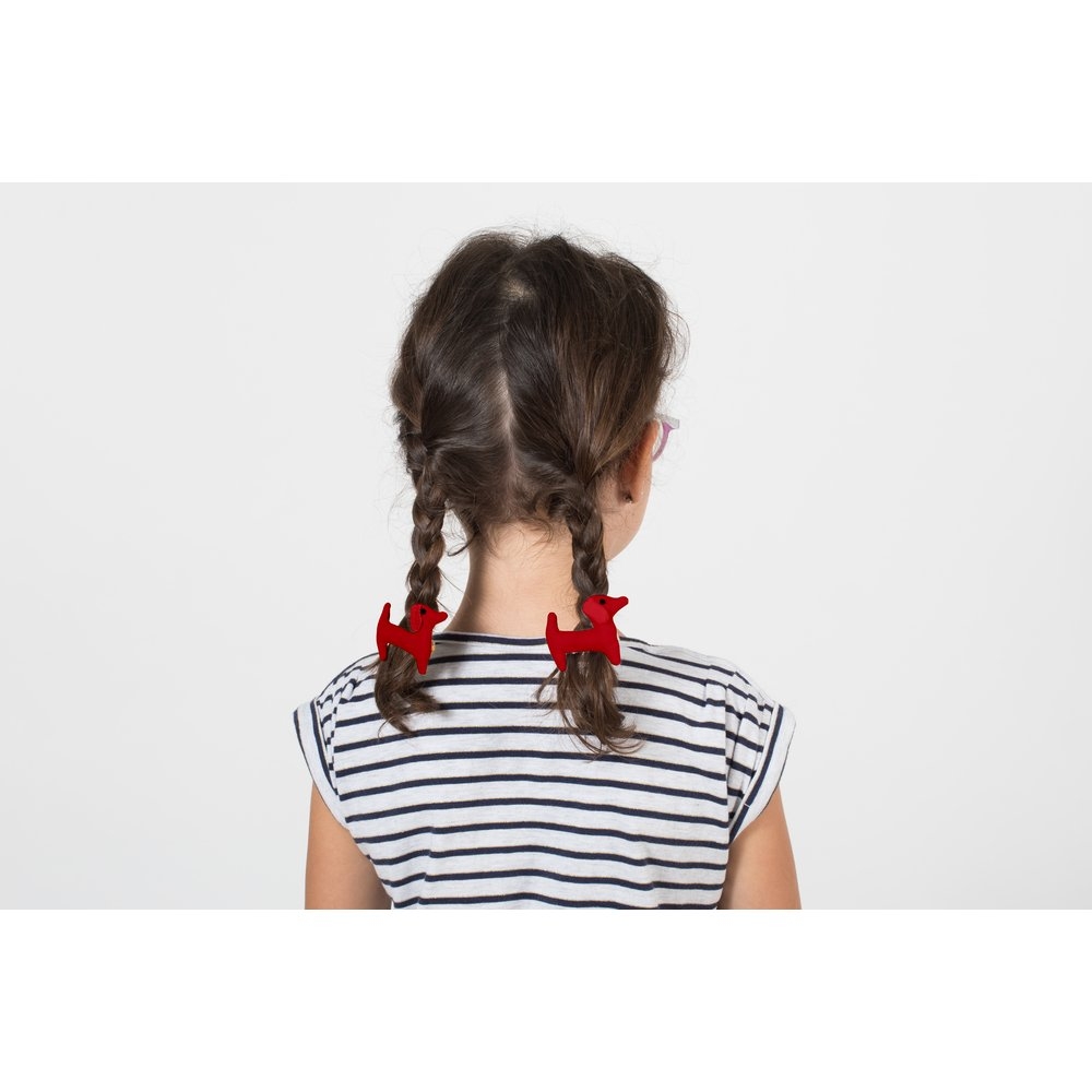 Barrette Basset Rouge