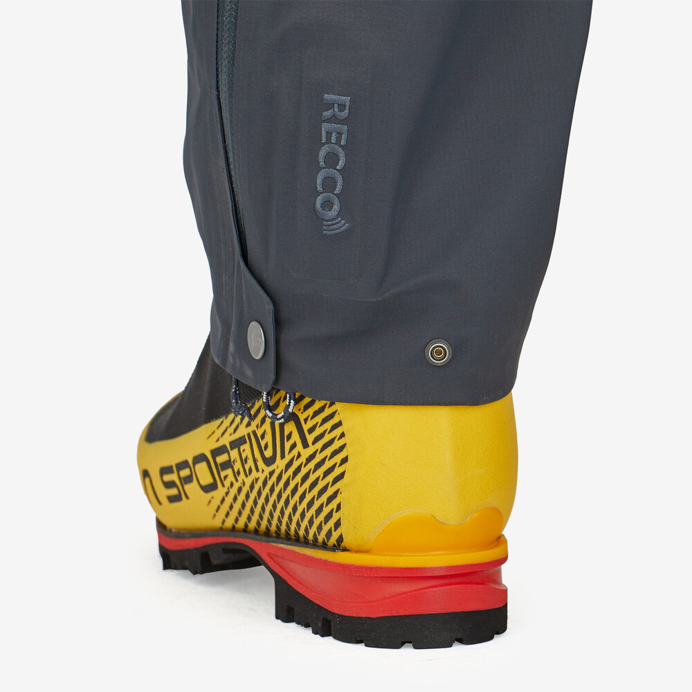 Damen-Trägerhose mit zwei Blickwinkeln