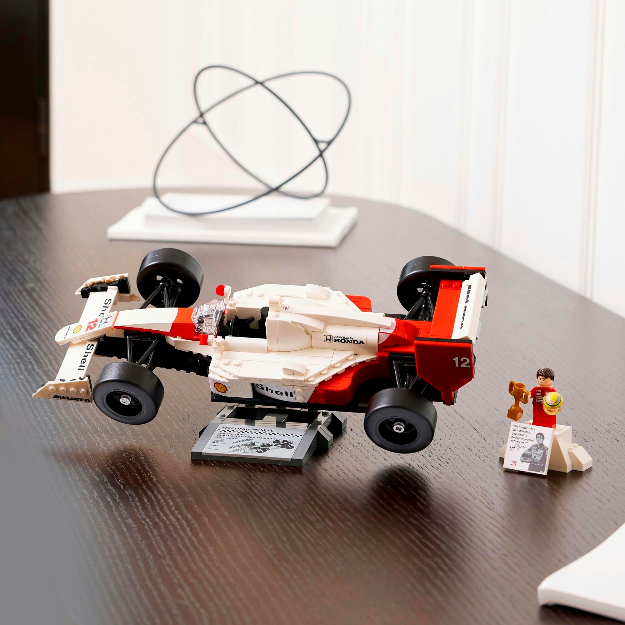 LEGO Konstruktionsspielzeug Icons McLaren MP4/4 & Ayrton Senna