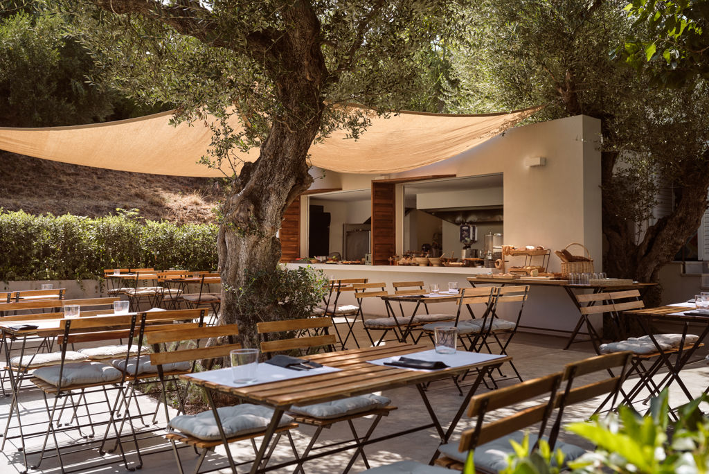 New Beach Hotel Logies en ontbijt - Hotel