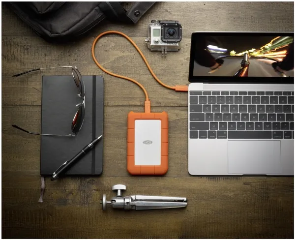 LaCie Rugged USB-C STFR5000800 - Harddisk - 5 TB - ekstern (bærbar) - USB 3.1 Gen 1 (USB-C stikforbindelse) - med 2 års Rescue Data Recovery Service Plan