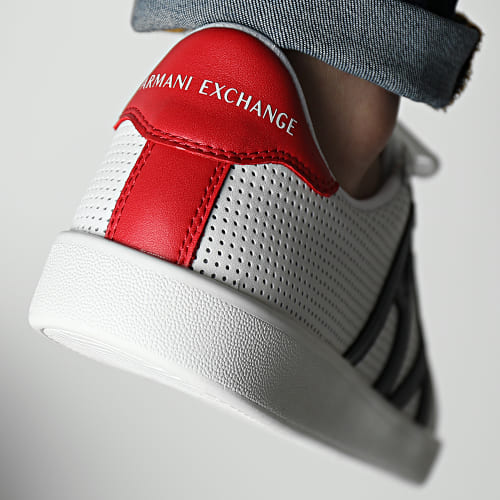Baskets XUX016-XCC60 White Navy Red