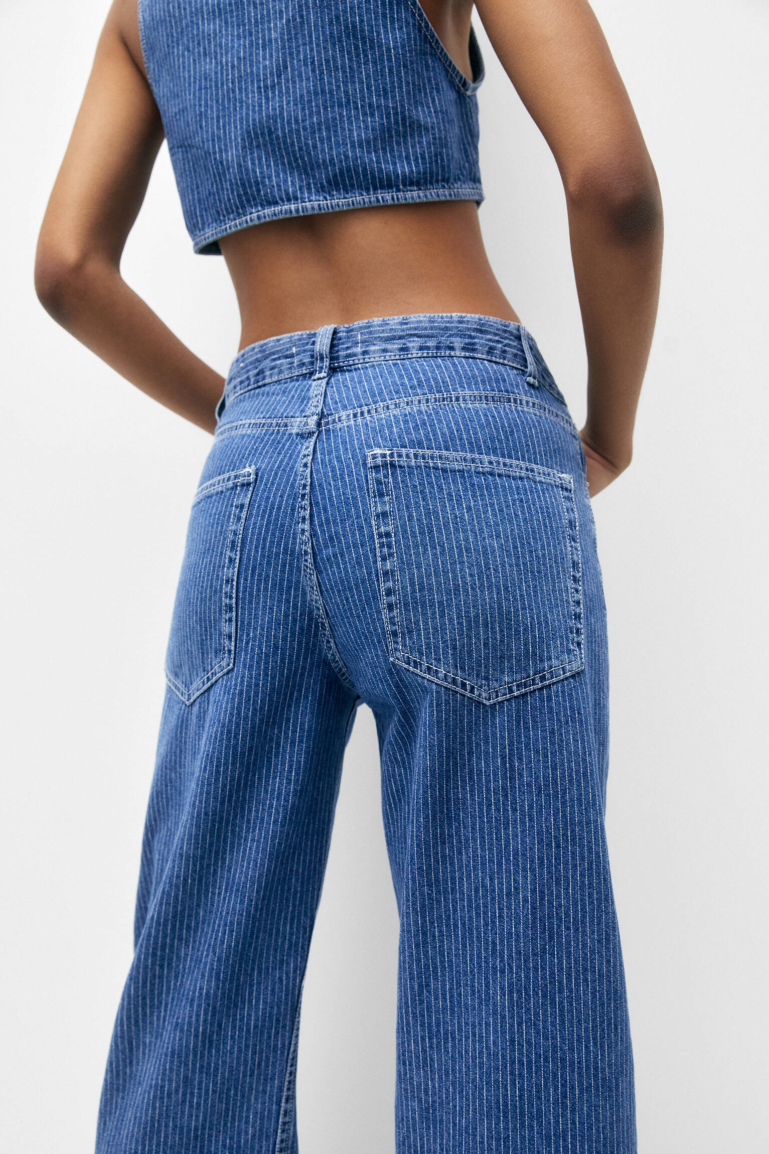 CALÇA JEANS LARGADA DE CINTURA MÉDIA - AZUL