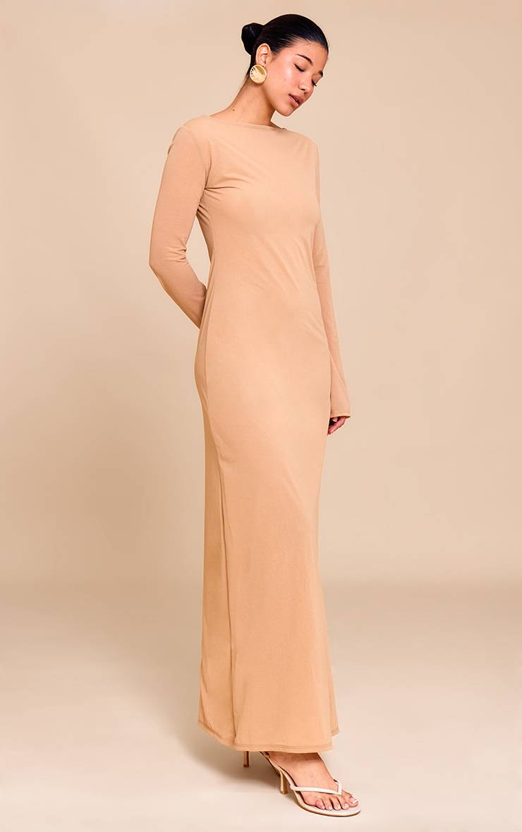 Camel Robe Longue En Mousseline Col Bateau À Manches Longues