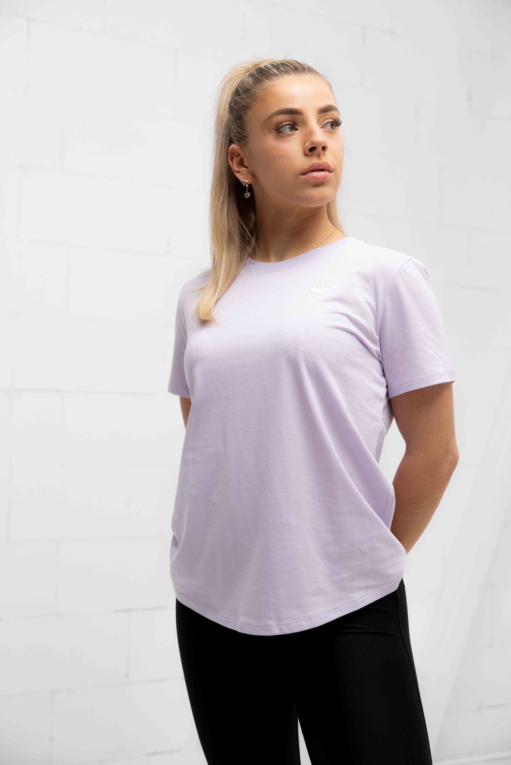 Nike NSW Essentials T-Shirt Dames Paars