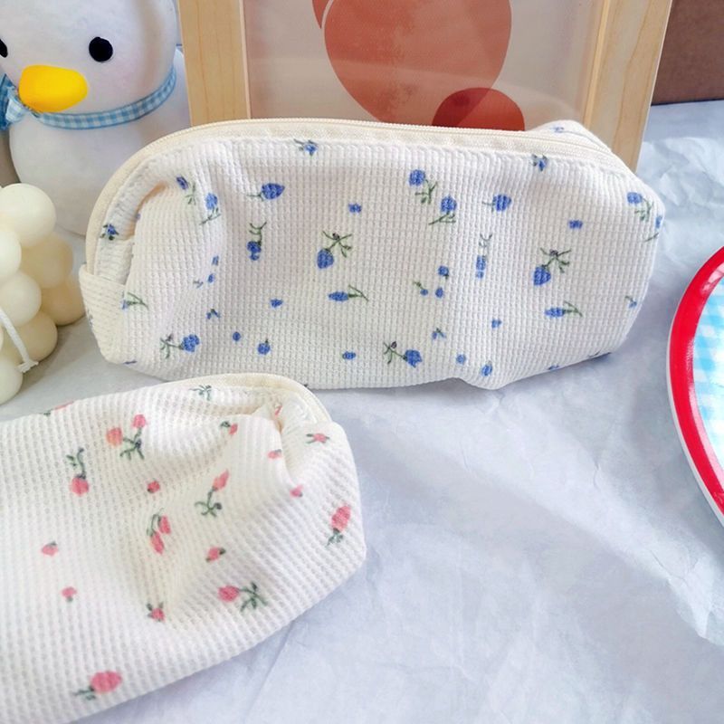 Ikiana - Stoffen etui met bloemenprint